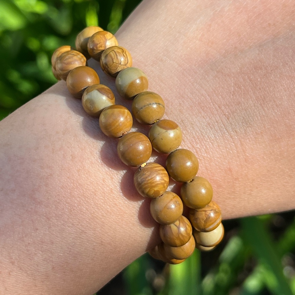 8mm stretchable‎ petrified wood bracelet 0326